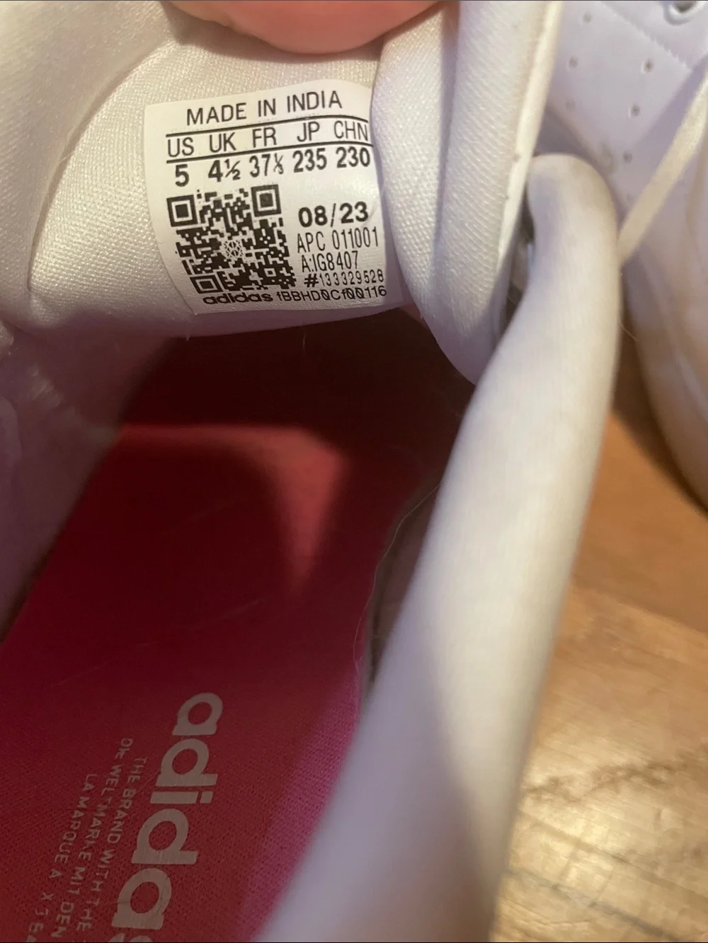 Adidas hello kitty shoes